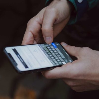 By 2030 , every person in the planet will have a smartphone